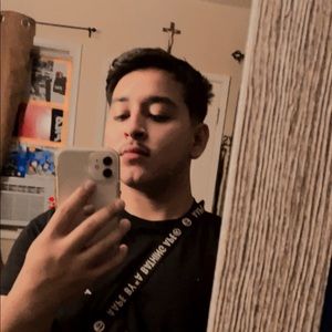 Meet your Posher, Luis